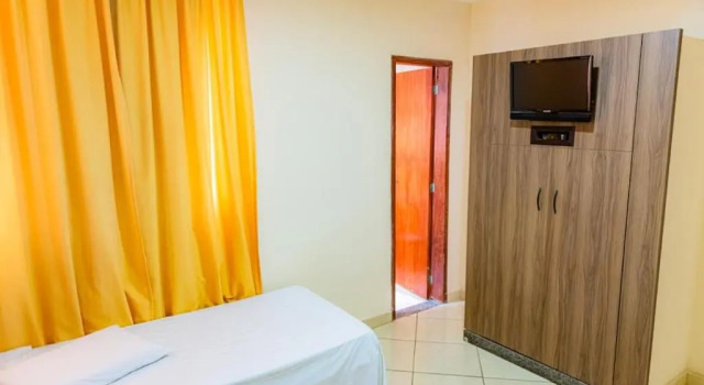 Hotel Trilhos de Minas, Забронировать Отель Отели Сан-Жуан-дел-Рей с парковкой, Парковка