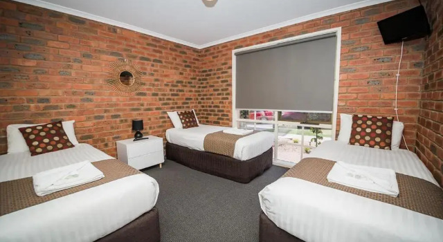 Семейный номер Standard Australian Settlers Motor Inn
