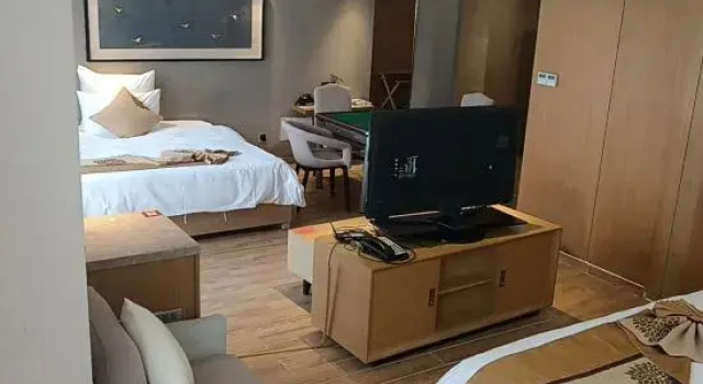Люкс Comfort Orange Seasons International Hotel