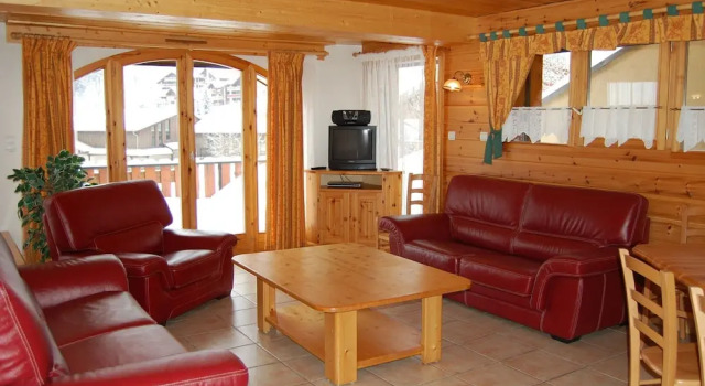 10-pers. Holiday Home With Sauna Near Center of Champagny, Prenota Hotel Champagny-en-Vanoise 