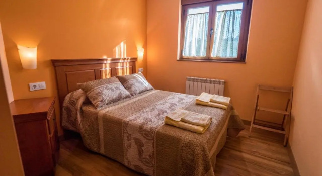 Casa Rural El Serrano, Забронировать Отель Приоро 