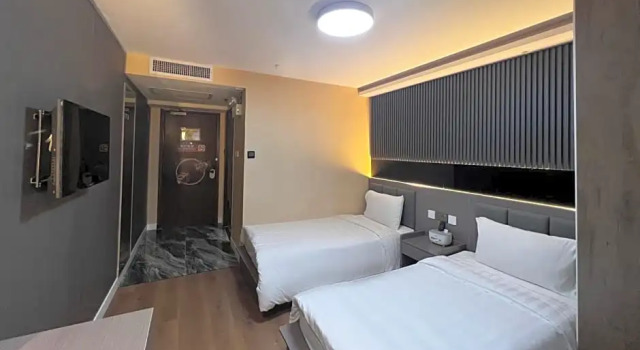 Двухместный номер Deluxe Hennessy Hotel
