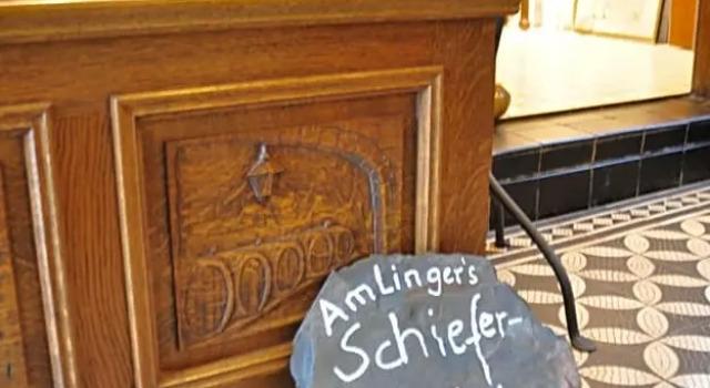 Gästezimmer im Weingut Amlinger&Sohn, Забронировать Отель Отели Хунсрюк с парковкой, Парковка
