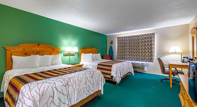 Номер Standard Royal Inn & Suites Milaca