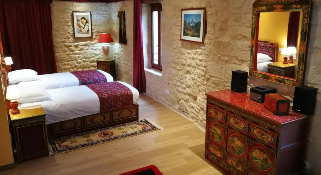 Himalaya en Perigord, Rezerwuj Hotel Tursac Akwitania