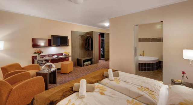 Schlossberghotel Oberhof, Book Hotel 4-Star Hotels in Rennsteig, 4*
