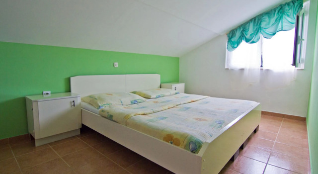 Apartment Ankica - pool & garden A2 Kampor, Island Rab, Prenota Appartamento Hotel a Isole Quarnerine con parcheggio, Parcheggio