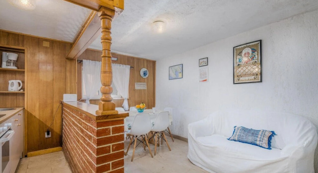 2 Bedroom Gorgeous Home In Baska, Забронировать Отель Башка остров Крк, рядом с Пляж Башка