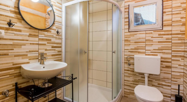 Room Gabrijel with four seasons outdoor kitchen, Prenota Hotel Bled 
