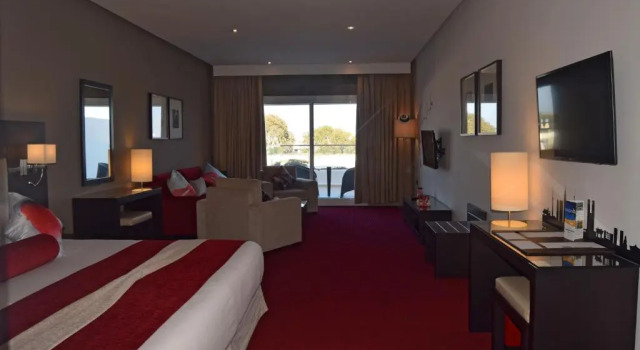 Полулюкс Deluxe Hôtel Tamuda Beach