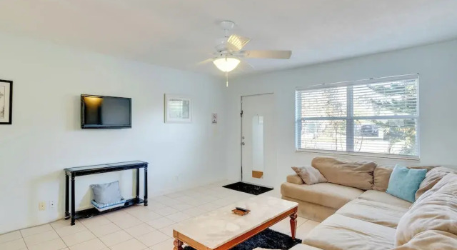 Pet-Friendly Stuart Vacation Rental with Fenced Yard, Buchen Sie Ferienhaus Stuart Hutchinson Island