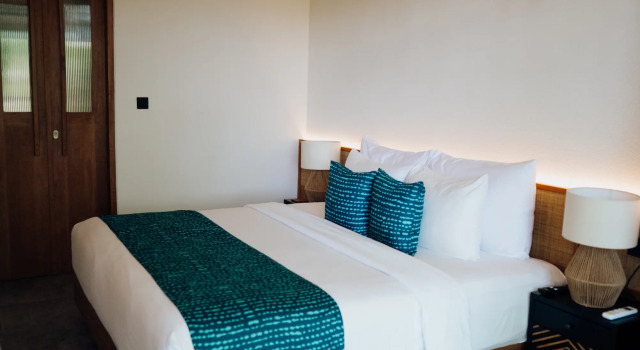 Deep Roots Dive & Yoga Resort
