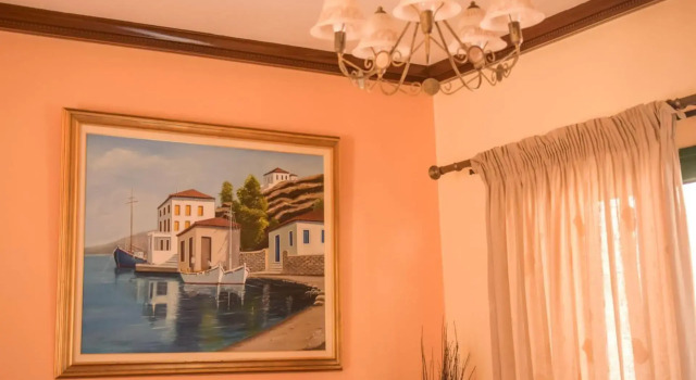 Marys Beachfront Villa, Rezerwuj Willa Vlychádia Pothia
