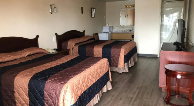 Номер Standard Red Deer Inn & Suites
