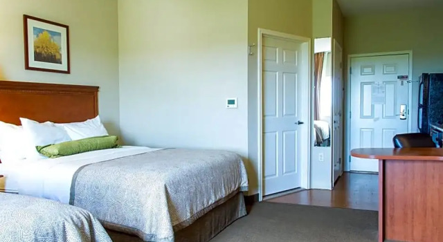 Четырёхместный люкс TownePlace Suites by Marriott Weatherford