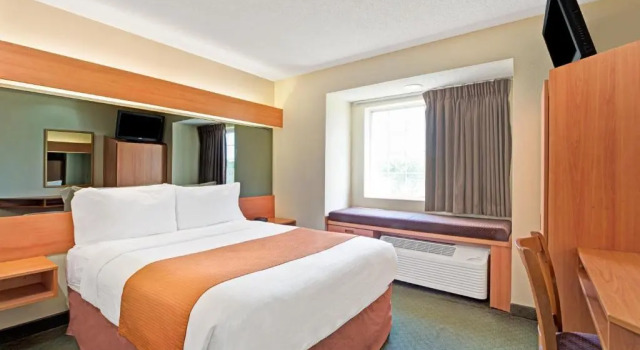 Номер Deluxe Microtel Inn & Suites by Wyndham Cordova Memphis I-40 East