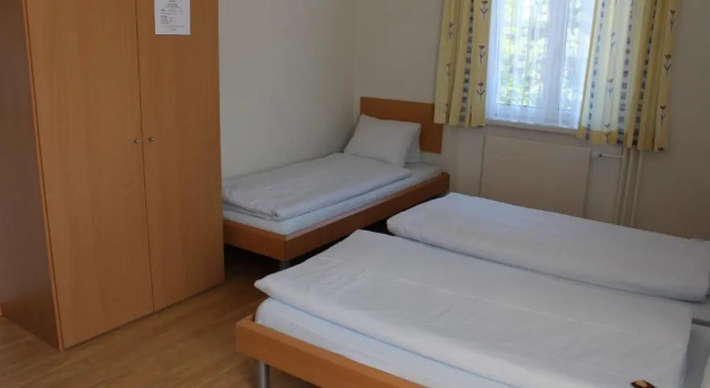Трёхместный номер Standard Hotel Glärnisch Hof