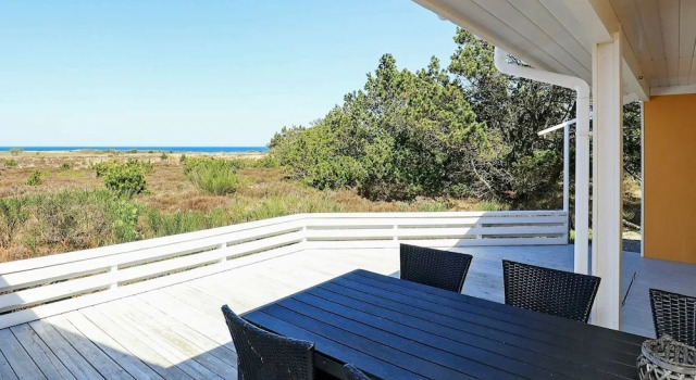 Secluded Holiday Home in Nordjylland Near the Sea, Book Vacation Home Villas in Laeso Island, Villa