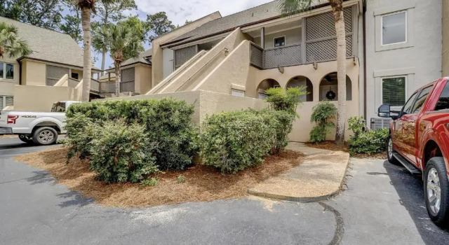 153 Colonnade 2 BR Golf Condo Shipyard