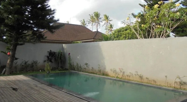 The Puri Shanti Villas