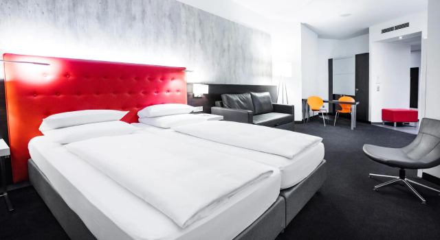 Standart çift kişilik oda Winters Hotel Berlin Mitte - The Wall
