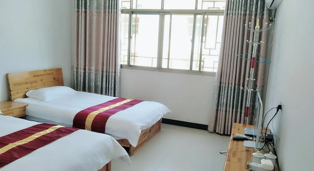 Qing Qing Inn, Rezerwuj Hotel Shangrao Jiangxi