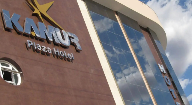 Kamur Plaza Hotel