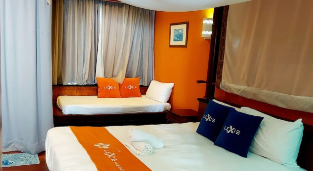 Шале Executive с видом на море Alpine LXPD Full Seaview Water Chalet