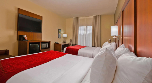 Четырёхместный номер Standard Comfort Inn & Suites Augusta West Near Fort Gordon