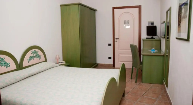 Standard Doppel Zimmer mit Gartenblick Hotel Gabbiano