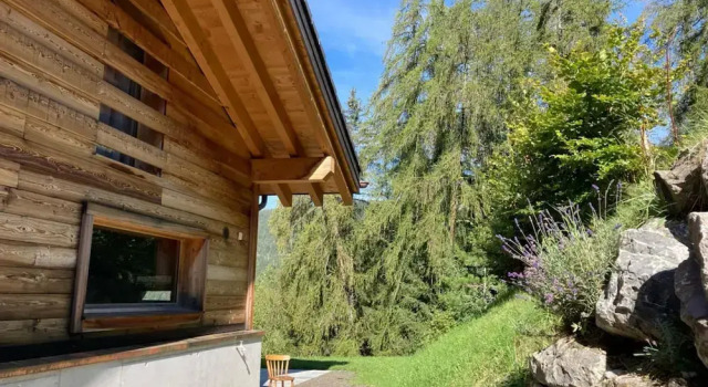 Вилла Beautiful Luxury Chalet Veyon With Incredible Views