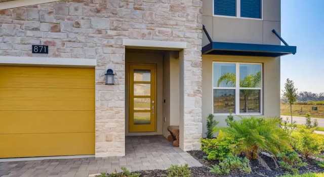 871 DS - Exquisite 5BR Retreat With Pool