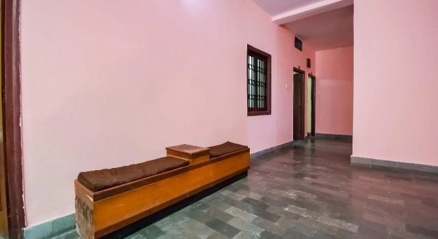 OYO 63397 Hotel Ranjit, Забронировать Отель Варанаси штат Уттар-Прадеш