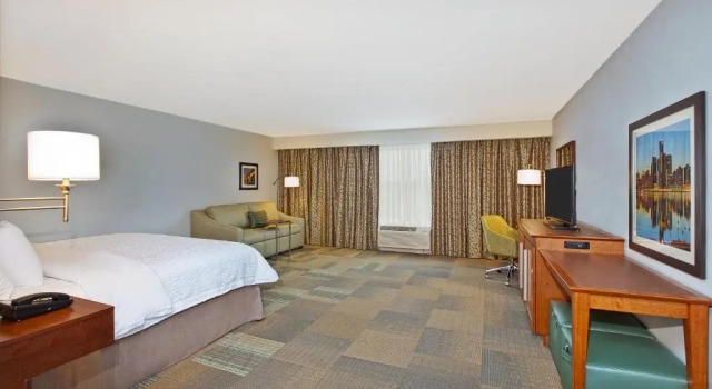 Двухместный люкс Hampton Inn by Hilton West Bloomfield Novi