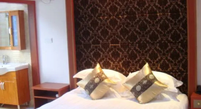 Люкс Deluxe Longzhichuan Hotel