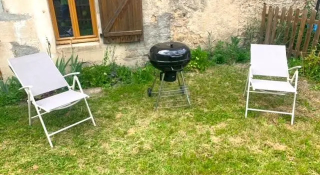 Коттедж Petite maison lorraine avec cheminée et jardin