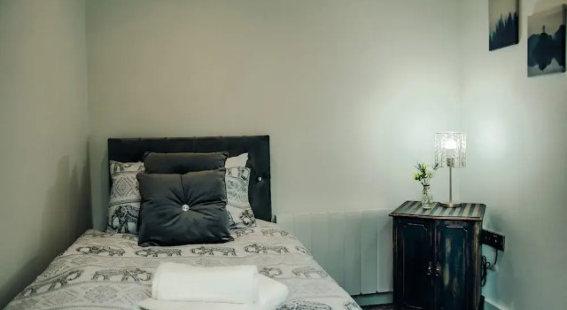 Коттедж Luxury Hayy Collection Townhouse Living at Cliff Oaks