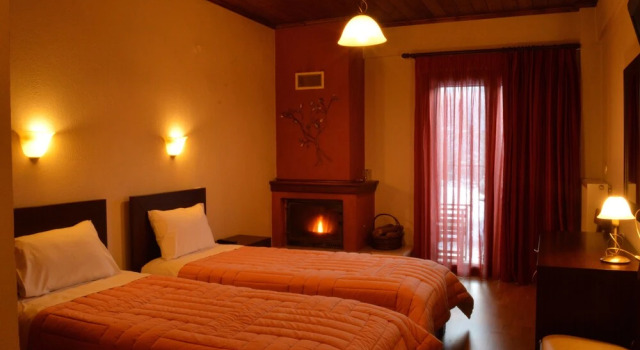 Hotel Oreades, Book Hotel Elati 