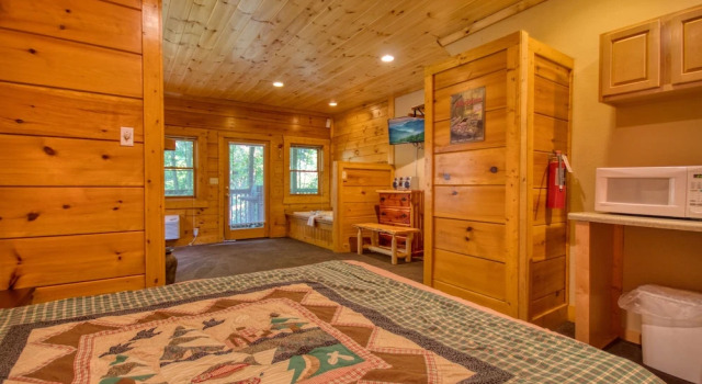 Cozy Bear Cove #288