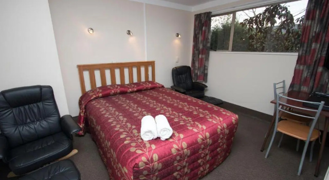 Студия Economy Commodore Motor Lodge