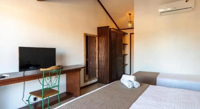 Трёхместный номер Superior с балконом Suri Búzios Hotel