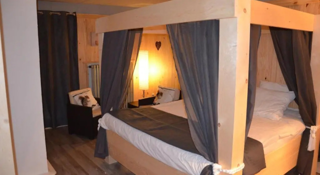 Relais Mont Jura, Rezervasyon Otel  