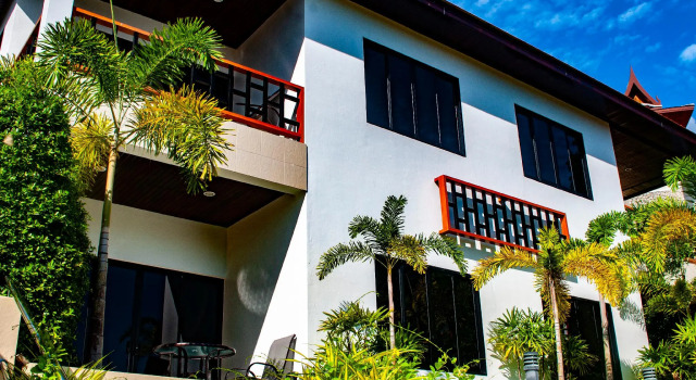 Baan Chom View Kamala