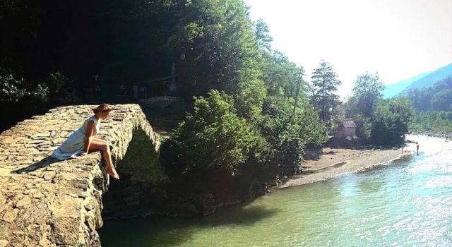 Rafting and Hotel, Book Hotel Kveda Bzubzu 