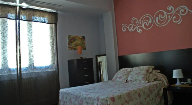 Pensión El Parque, Buchen Sie Hotel Aviles 