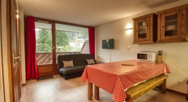 Appartement Morillon 1100, 3 pièces, 6 personnes - FR-1-642-15