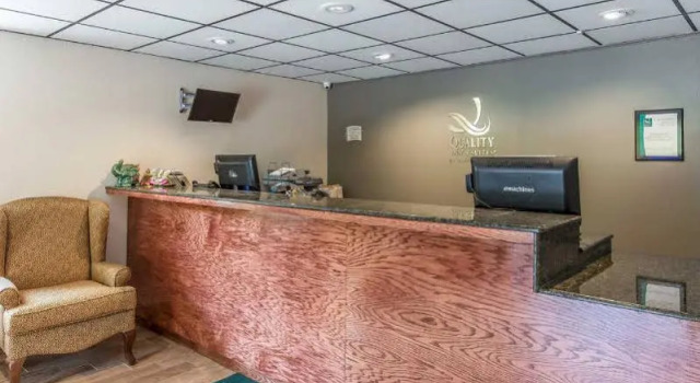 Quality Inn & Suites