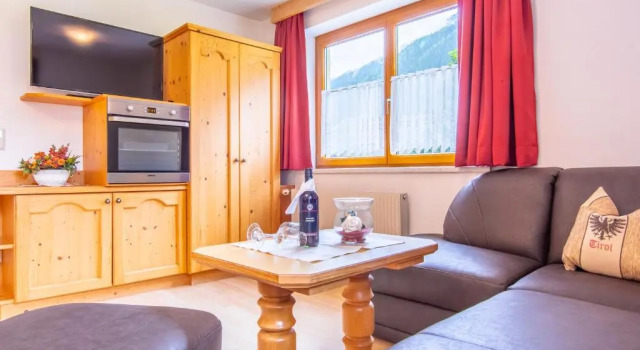 Апартаменты с 2 комнатами Alpenpension Elferblick- Zimmer- Appartements- Wellness