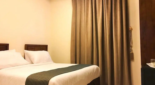 Knooz Al Diafah Hotel