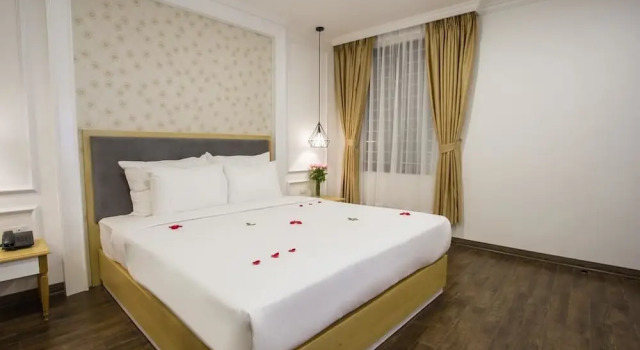 Семейный полулюкс Hanoi A83 Hotel